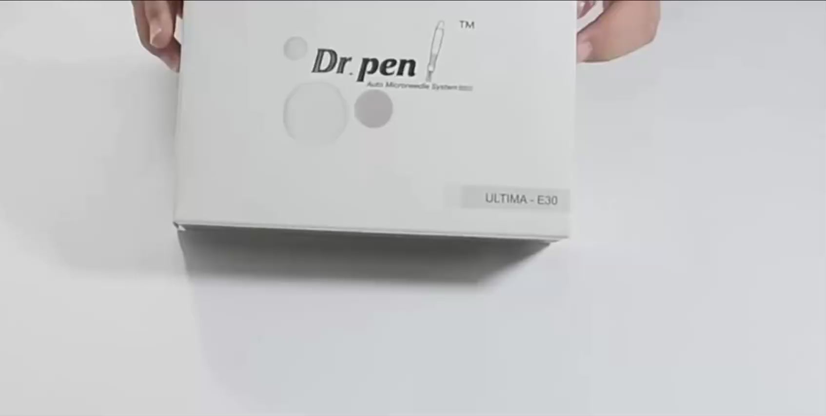 Stylo Microneedling Sans Fil Dr.pen E30 — Rajeunissement & Anti-Âge | 12 Cartouches Incluses bon